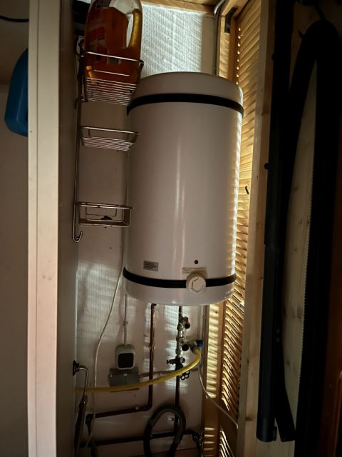 Innenansicht - Boiler - Grundstück mit ehem. Bungalow, Schuppen & Carport ++in einem Wohn- und Erholungsgebiet im nordöstlichen Umland von Berlin++