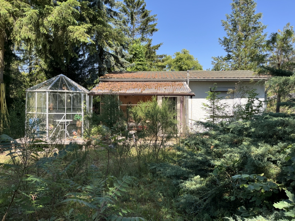 Grundstück mit ehem. Bungalow, Schuppen & Carport ++in einem Wohn- und Erholungsgebiet im nordöstlichen Umland von Berlin++