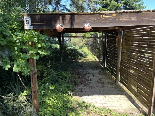 Carport - Grundstück mit ehem. Bungalow, Schuppen & Carport ++in einem Wohn- und Erholungsgebiet im nordöstlichen Umland von Berlin++