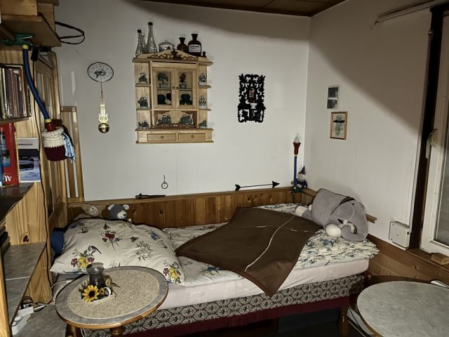 Innenansicht Bungalow - Grundstück mit ehem. Bungalow, Schuppen & Carport ++in einem Wohn- und Erholungsgebiet im nordöstlichen Umland von Berlin++
