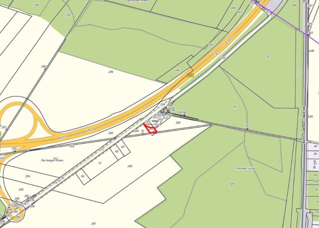 Lageskizze mit Umgebung - Vertragslos genutzte Landwirtschaftsfläche nahe der B 101 **etwa 25 km von Berlin entfernt**