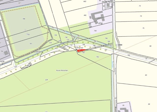 Lageskizze mit Umgebung - Kleines, vertraglos genutztes Grundstück am Rande einer Landwirtschaftsfläche **etwa 18 km vom Berliner Ring entfernt**