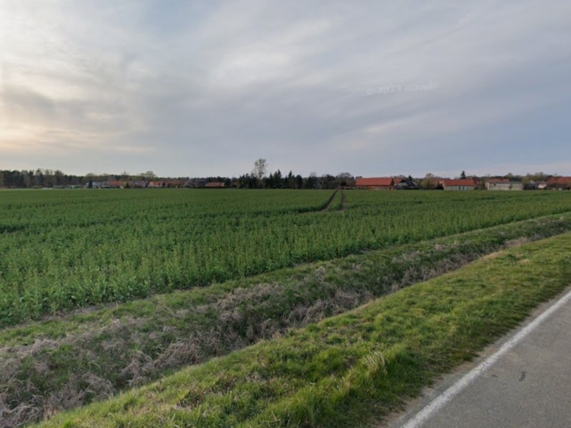 Über 2 ha Ackerland und sonstige Flächen - verpachtet bis 30.09.2028 * Jahrespacht ca. 1.000 €