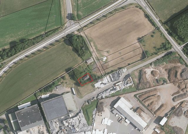 Lage des Verkaufsgegenstandes - Ehemalige 20 KV-Schaltstation **zuvor von US-NATO-Air Force Sembach genutzt**