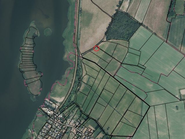 Lageskizze mit Umgebung und Luftbildunterlegung - Verpachtetes Grundstück (bis 30.09.2027) auf der Insel Usedom ++unweit der Insel Rohrplan & in direkter Nähe zum Hafen Zecherin+
