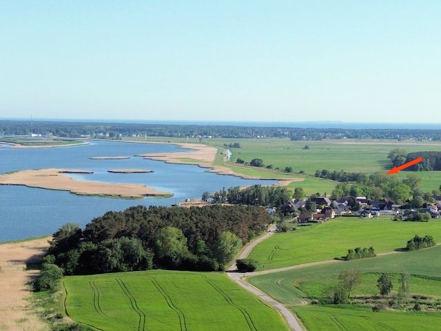 Blick über Zecherin in Richtung Verkaufsfläche - Verpachtetes Grundstück (bis 30.09.2027) auf der Insel Usedom ++unweit der Insel Rohrplan & in direkter Nähe zum Hafen Zecherin+