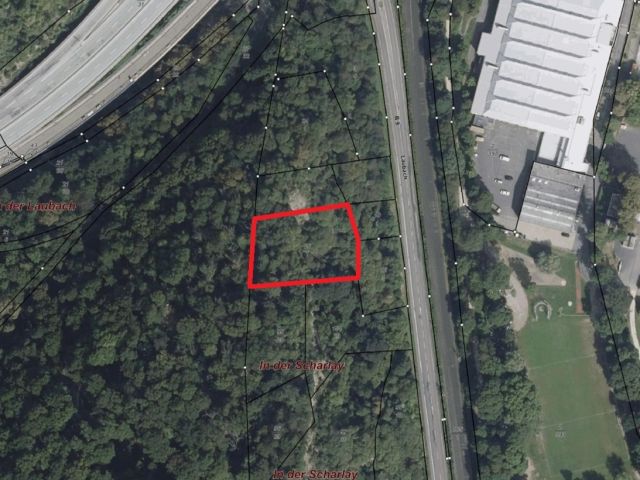 Lageskizze mit Luftbildunterlegung - Vertragsfreie Waldfläche gegenüber der EPG-Arena ++etwa 5 km von der Koblenzer Altstadt & dem Schloss ´Martinsburg´ entfernt++